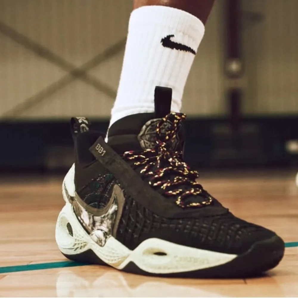 Nike Basketball Cosmic Unity ‘Green Glow’